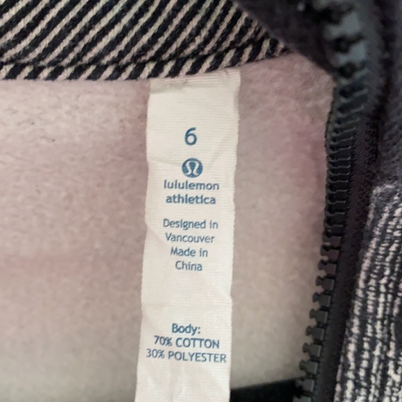 🎉LULULEMON Scuba Hoodie II Full Zip Size 6🎉 - Picture 6 of 7